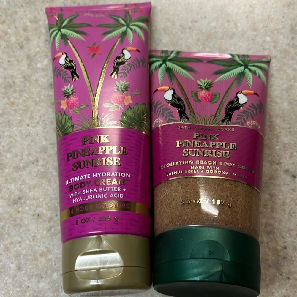 NEW - BBW, body cream & body scrub - Picture 1 of 4